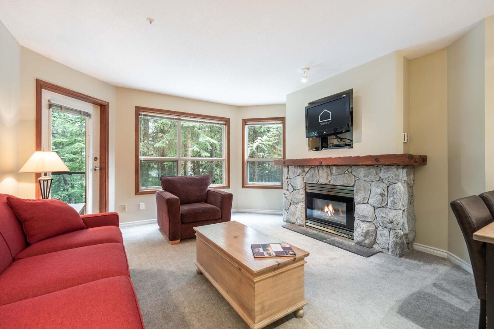 Villa The Aspens By Outpost Whistler Esterno foto